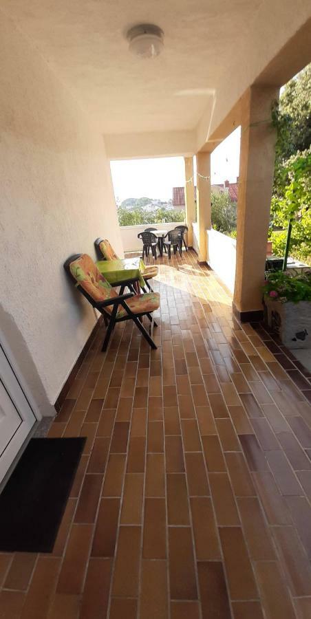 Apartmani Lana Rab Kampor Exterior foto